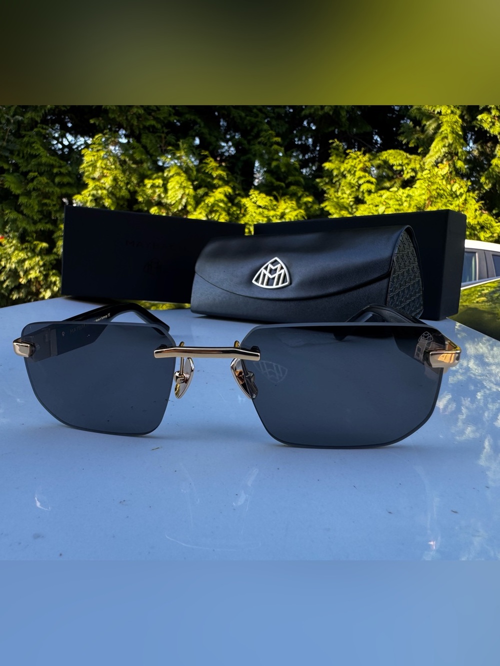 Eyewear Maybach Men’s Black Rimless Sunglasses
